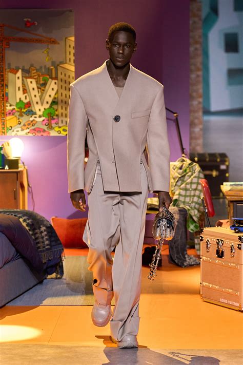 louis vuitton mens clolout|louis vuitton menswear.